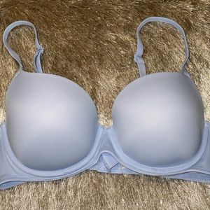 PINK Victoria’s Secret Wear Everywhere Bra